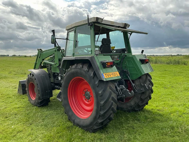 Fendt - 1992 - farmer 311 lsa - vierwielaangedreven landbouwtractor - afbeelding 65 van  67