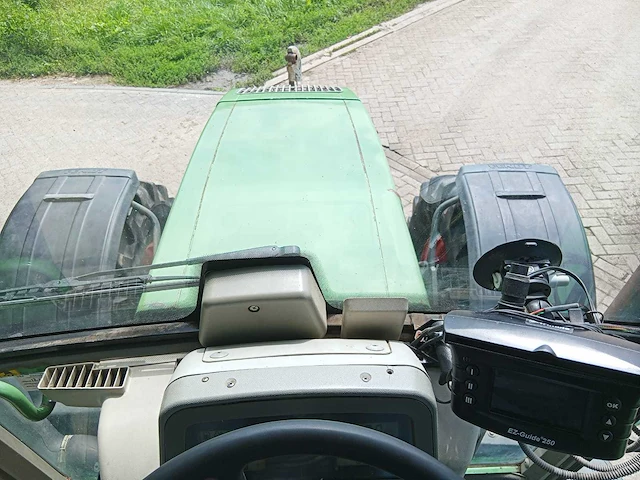 Fendt - 2000 - 410 vario - vierwielaangedreven landbouwtractor - afbeelding 6 van  21
