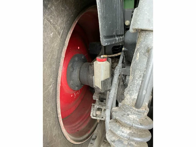Fendt - 2015 - 716 vario - 4x4 landbouwtractor met herder frame - afbeelding 26 van  63