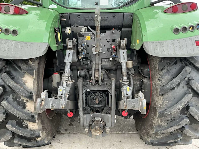 Fendt - 2015 - 716 vario - 4x4 landbouwtractor met herder frame - afbeelding 27 van  63