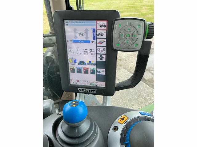 Fendt - 2015 - 716 vario - 4x4 landbouwtractor met herder frame - afbeelding 48 van  63