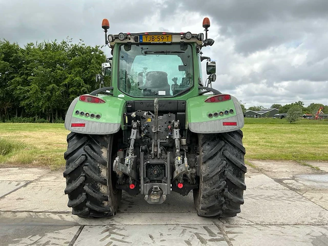 Fendt - 2015 - 716 vario - 4x4 landbouwtractor met herder frame - afbeelding 55 van  63