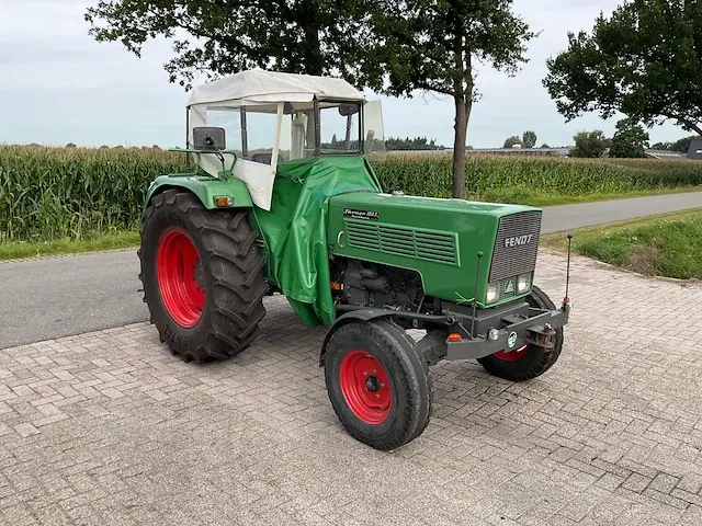 Fendt - farmer 103 s - oldtimer tractor - afbeelding 26 van  31