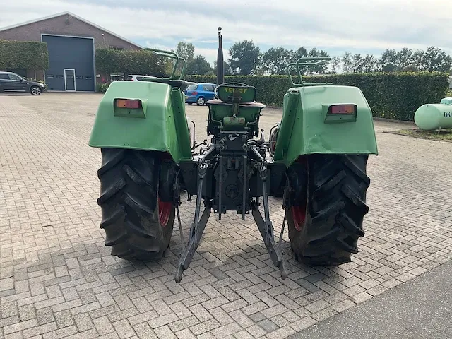 Fendt - farmer 106 s - oldtimer tractor - afbeelding 2 van  21