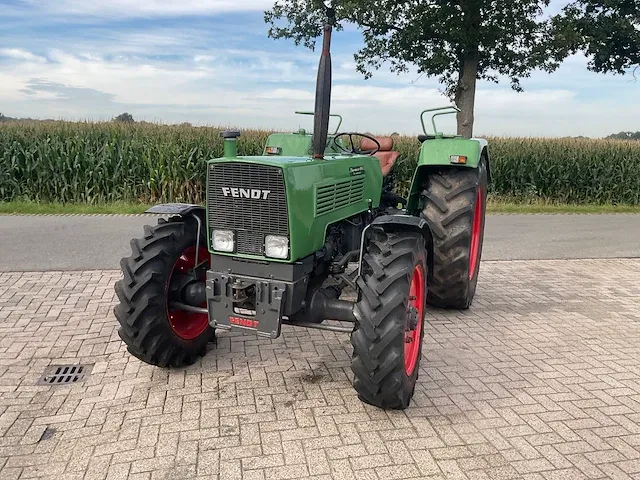 Fendt - farmer 106 s - oldtimer tractor - afbeelding 16 van  21