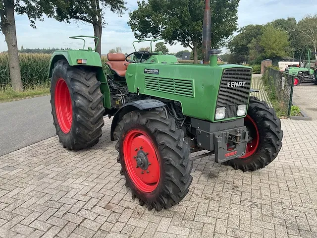 Fendt - farmer 106 s - oldtimer tractor - afbeelding 19 van  21