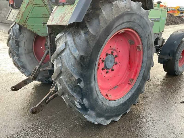 Fendt - farmer 30 sls - tractor - afbeelding 14 van  30