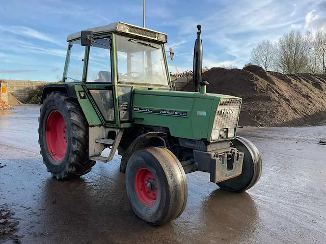 Fendt - farmer 30 sls - tractor - afbeelding 25 van  30