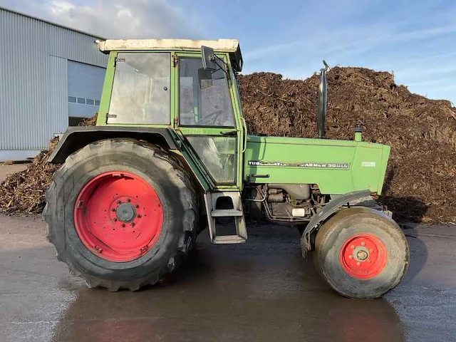 Fendt - farmer 30 sls - tractor - afbeelding 28 van  30