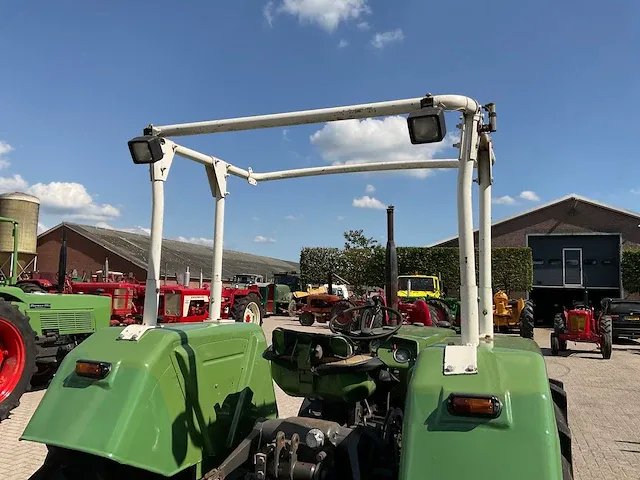 Fendt - favorit 3sa - oldtimer tractor - afbeelding 19 van  30