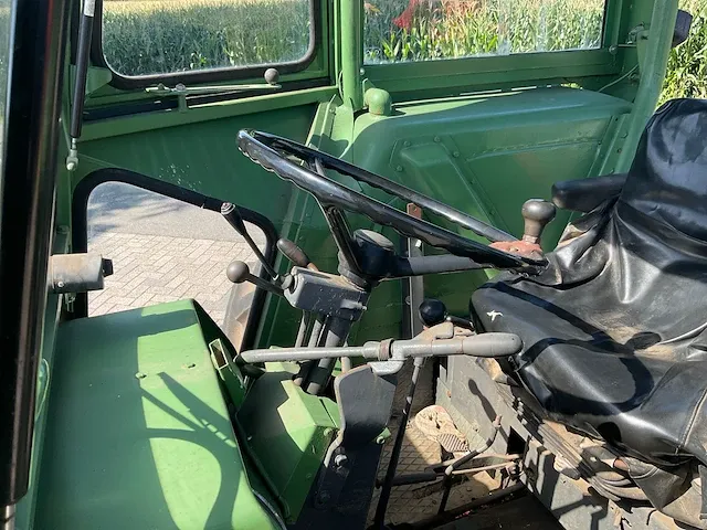 Fendt - favorit 610 s - oldtimer tractor - afbeelding 17 van  29