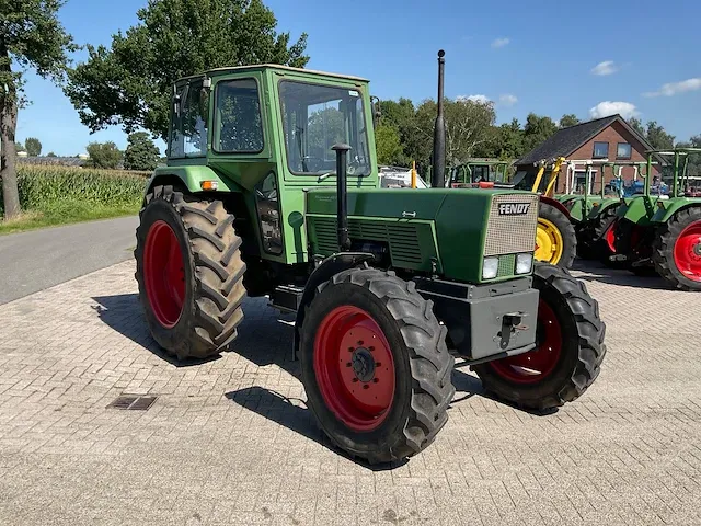 Fendt - favorit 610 s - oldtimer tractor - afbeelding 25 van  29
