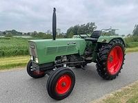 Fendt 102 s oldtimer tractor - afbeelding 1 van  11