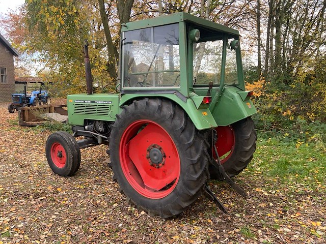 Fendt 135s farmer 102s turbomatik tweewielaangedreven landbouwtractor - afbeelding 26 van  28