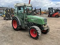 Fendt 208 vierwielaangedreven landbouwtractor - afbeelding 36 van  38