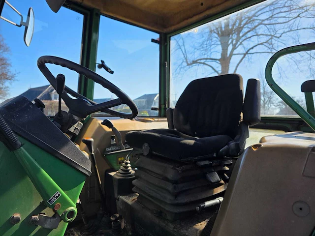 Fendt 305 lsa vierwielaangedreven landbouwtractor - afbeelding 17 van  42