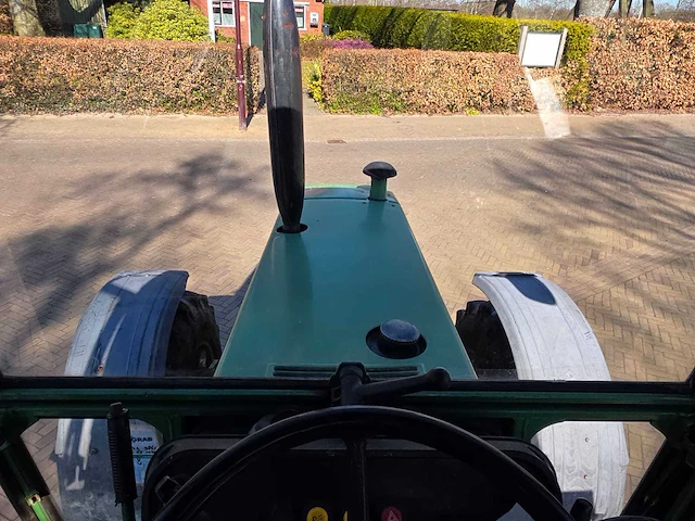 Fendt 305 lsa vierwielaangedreven landbouwtractor - afbeelding 31 van  42
