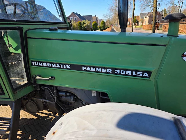 Fendt 305 lsa vierwielaangedreven landbouwtractor - afbeelding 33 van  42