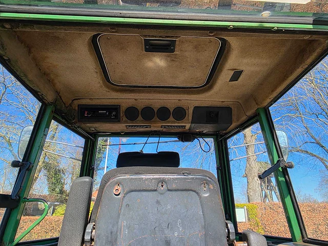 Fendt 305 lsa vierwielaangedreven landbouwtractor - afbeelding 35 van  42