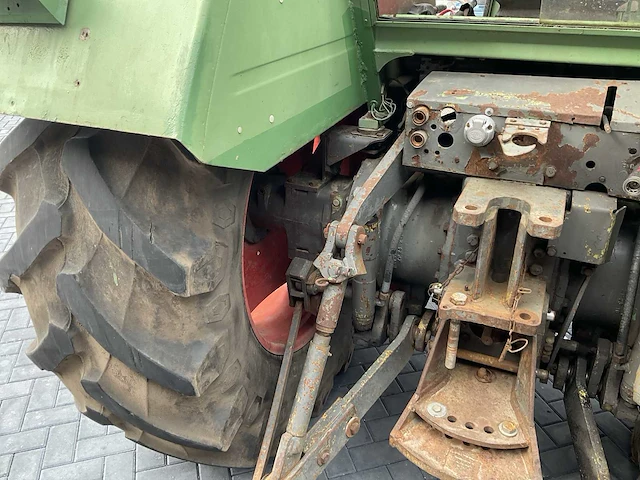 Fendt 612 ls vierwielaangedreven landbouwtractor - afbeelding 8 van  22