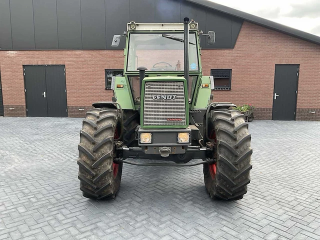 Fendt 612 ls vierwielaangedreven landbouwtractor - afbeelding 16 van  22