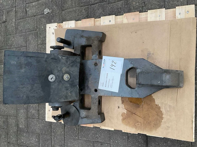 Fendt 700 serie ondertrekhaak - afbeelding 3 van  5