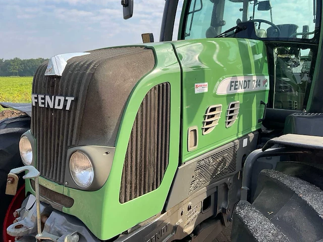Fendt 714 vario tms vierwielaangedreven landbouwtractor - afbeelding 4 van  40