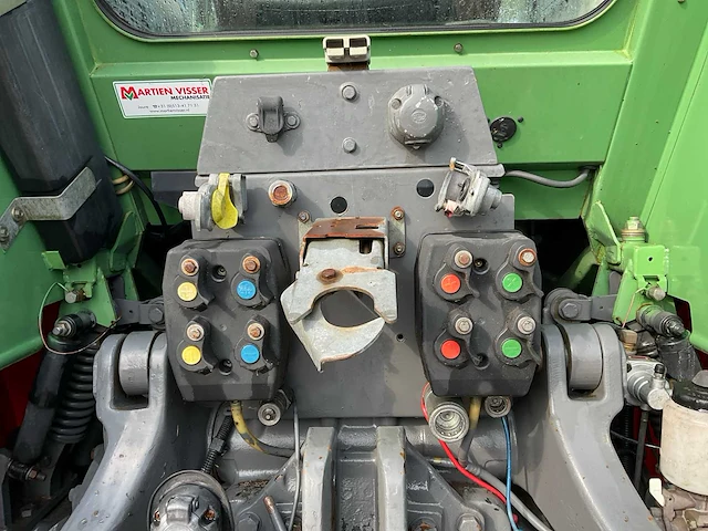 Fendt 714 vario tms vierwielaangedreven landbouwtractor - afbeelding 17 van  40