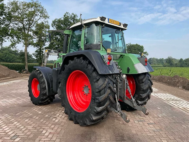 Fendt 714 vario tms vierwielaangedreven landbouwtractor - afbeelding 23 van  40