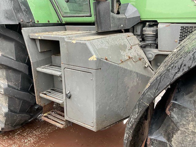 Fendt 818 vario tms vierwielaangedreven landbouwtractor - afbeelding 11 van  34