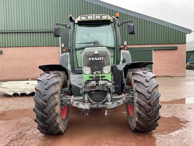 Fendt 818 vario tms vierwielaangedreven landbouwtractor - afbeelding 33 van  34