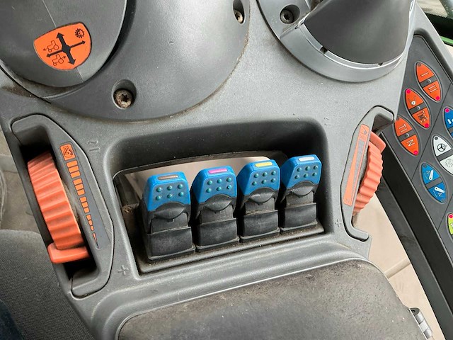 Fendt 936 vario vierwielaangedreven landbouwtractor - afbeelding 46 van  56