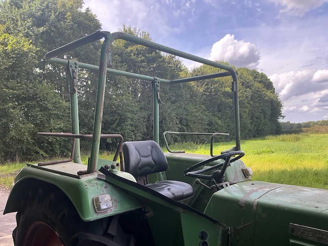 Fendt farmer 103 oldtimer tractor - afbeelding 9 van  25