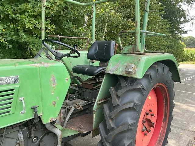 Fendt farmer 103 oldtimer tractor - afbeelding 13 van  25