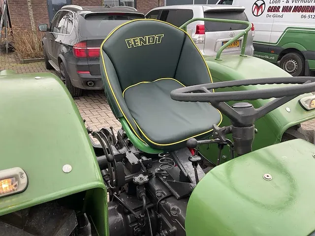 Fendt farmer 2 oldtimer tractor - afbeelding 4 van  22