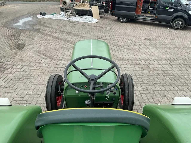 Fendt farmer 2 oldtimer tractor - afbeelding 8 van  22
