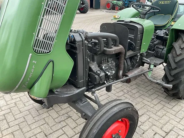 Fendt farmer 2 oldtimer tractor - afbeelding 15 van  22