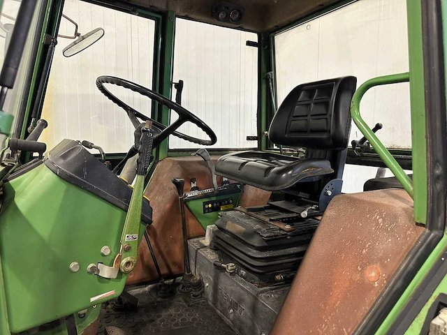 Fendt farmer 303 ls turbomatik met kenteken thp-32-l - afbeelding 13 van  13