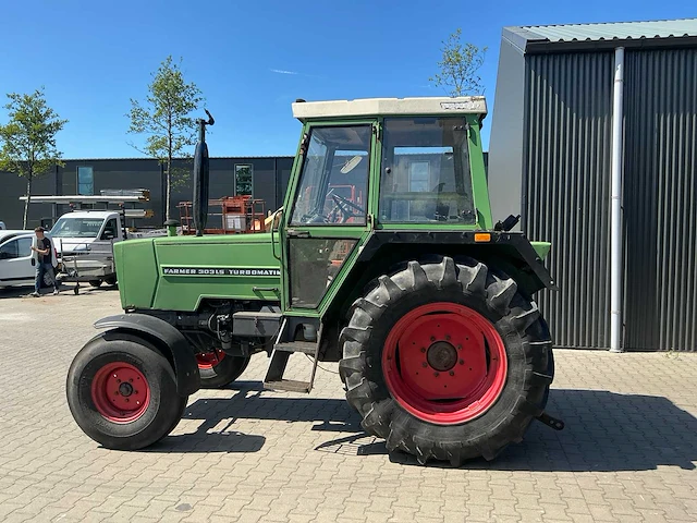 Fendt farmer 303ls turbomatic tweewielaangedreven landbouwtractor - afbeelding 21 van  26