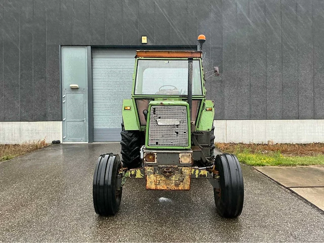 Fendt favorit 600 ls turbomatik tweewielaangedreven landbouwtractor - afbeelding 19 van  25