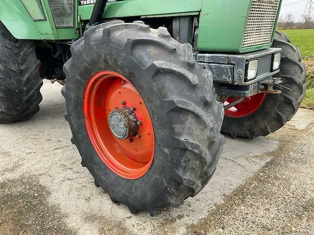 Fendt favorit 612ls vierwielaangedreven landbouwtractor - afbeelding 3 van  31