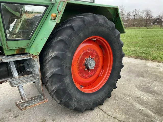 Fendt favorit 612ls vierwielaangedreven landbouwtractor - afbeelding 14 van  31