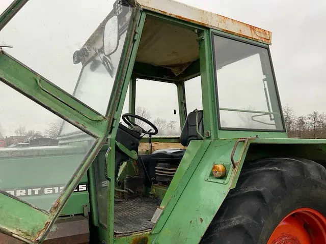 Fendt favorit 612ls vierwielaangedreven landbouwtractor - afbeelding 19 van  31