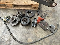Fendt fronthefinrichting + pto (800-900 serie) - afbeelding 12 van  13
