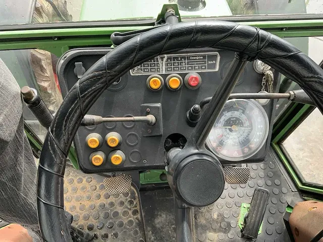 Fendt turbomatik farmer 309ls vierwielaangedreven landbouwtractor - afbeelding 24 van  39