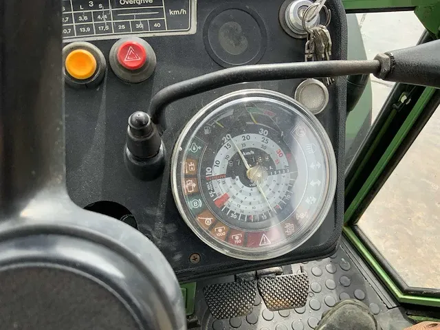 Fendt turbomatik farmer 309ls vierwielaangedreven landbouwtractor - afbeelding 28 van  39