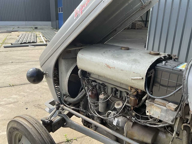 Ferguson ted oldtimer tractor - afbeelding 14 van  26