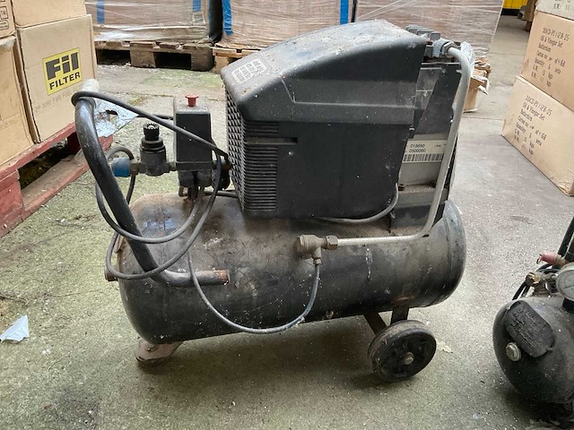 Ferm air250/crm1031 luchtcompressor (2x) - afbeelding 3 van  7