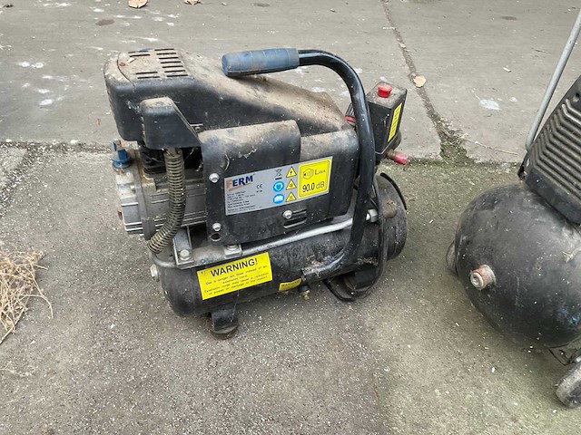 Ferm air250/crm1031 luchtcompressor (2x) - afbeelding 4 van  7