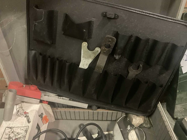 Ferm haakse slijpmachine - afbeelding 3 van  3